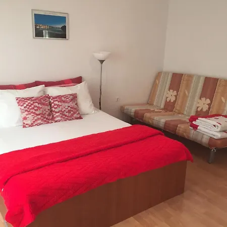 公寓 By The Sea Pirovac, Sibenik - 14820 皮罗瓦茨