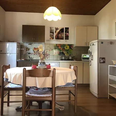 Apartment By The Sea Pirovac, Sibenik - 14820 *