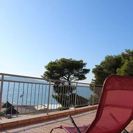 By The Sea Pirovac, Sibenik - 14820 *