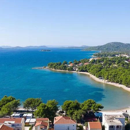 By The Sea Pirovac, Sibenik - 14820 *