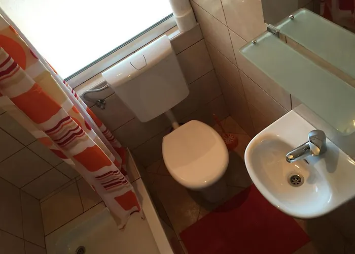 By The Sea Pirovac, Sibenik - 14820 アパート ピロヴァッツ