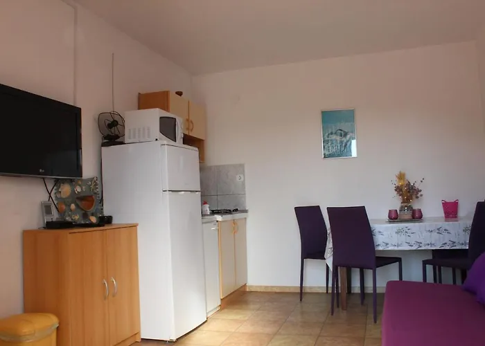 By The Sea Pirovac, Sibenik - 14820 アパート ピロヴァッツ