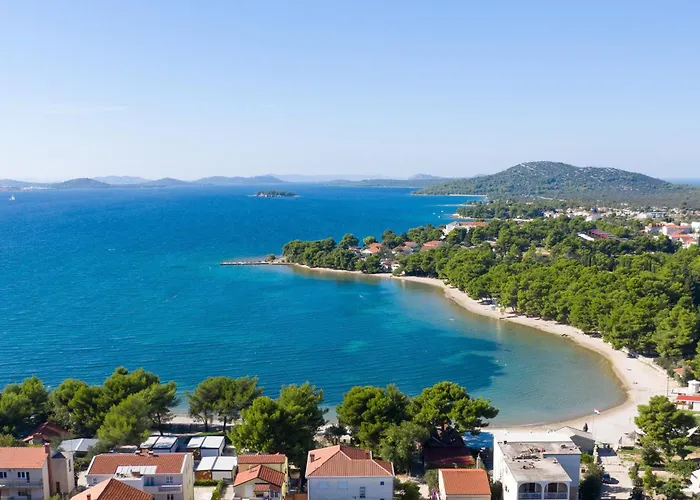By The Sea Pirovac, Sibenik - 14820 *